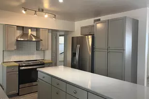 8355 E Cooper Pl, Tucson, AZ 85710 - Photo 2