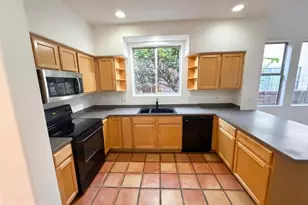 5230 E Timrod St, Tucson, AZ 85711 - Photo 2