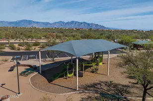 12461 N Crimson Vista Dr, Marana, AZ 85658 - Photo 10