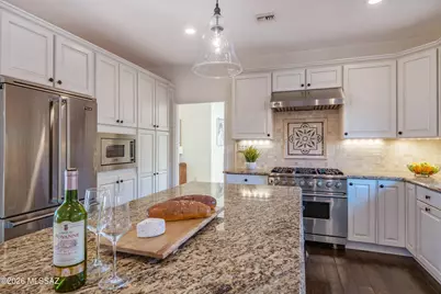 7377 N McManus Trail, Tucson, AZ 85718 - Photo 8