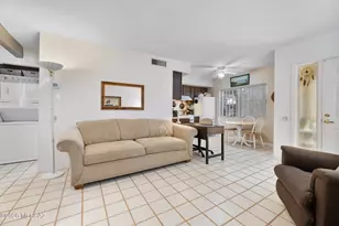 148 W Calle Del Ano, Green Valley, AZ 85614 - Photo 4