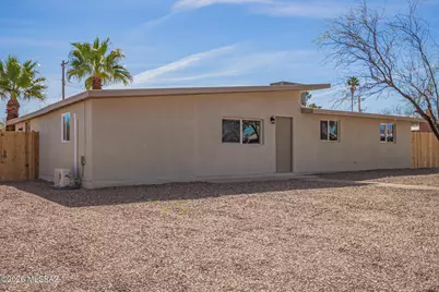 5547 S Meadowlark Avenue, Tucson, AZ 85746 - Photo 4