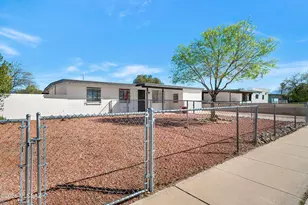 7241 E Pomegranate St, Tucson, AZ 85730 - Photo 30