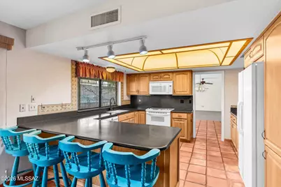 10760 E Placita Los Reyes, Tucson, AZ 85748 - Photo 12