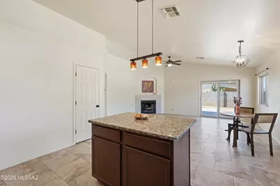 7008 W Sauceda Drive, Tucson, AZ 85743 - Photo 32