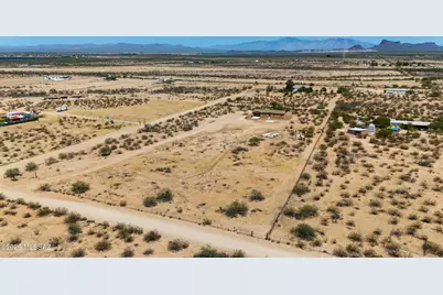 8050 N Shadows Desert Lane, Marana, AZ 85653 - Photo 40