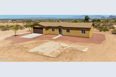 8050 N Shadows Desert Lane, Marana, AZ 85653 - Photo 4