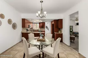 7887 S Castle Bay St, Tucson, AZ 85747 - Photo 8