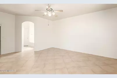 11701 N Pyramid Point Drive, Oro Valley, AZ 85737 - Photo 22