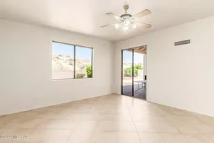 11701 N Pyramid Point Dr, Oro Valley, AZ 85737 - Photo 20