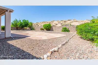 11701 N Pyramid Point Drive, Oro Valley, AZ 85737 - Photo 36