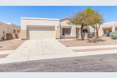 11701 N Pyramid Point Drive, Oro Valley, AZ 85737 - Photo 8