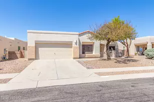 11701 N Pyramid Point Dr, Oro Valley, AZ 85737 - Photo 8