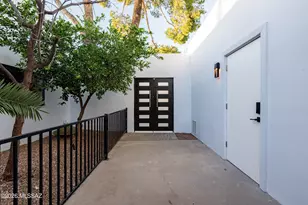 2261 E Mabel St, Tucson, AZ 85719 - Photo 44