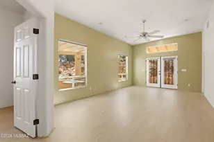 1911 N El Moraga Dr, Tucson, AZ 85745 - Photo 8