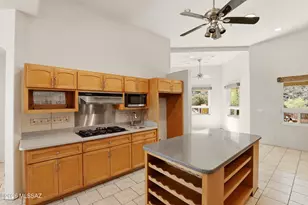 1911 N El Moraga Dr, Tucson, AZ 85745 - Photo 16