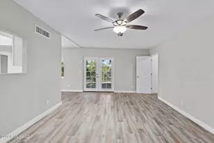 7246 N Casa Blanca Dr, Tucson, AZ 85704 - Photo 6