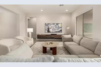 2751 W Plateau Ridge Drive, Oro Valley, AZ 85742 - Photo 12