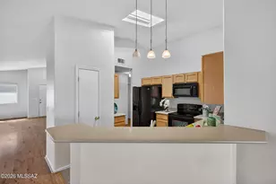 9657 E Sascha St, Tucson, AZ 85748 - Photo 8