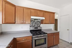 1998 W Bellagio Dr, Tucson, AZ 85746 - Photo 12