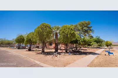 517 Kino Springs Drive, Nogales, AZ 85621 - Photo 2