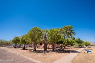 517 Kino Springs Dr, Nogales, AZ 85621 - Photo 2