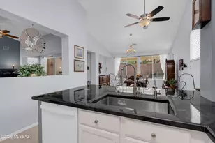 7515 W Suncatcher Dr, Tucson, AZ 85743 - Photo 14
