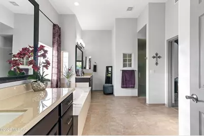 9450 E Woolly Butterfly Court, Corona de Tucson, AZ 85641 - Photo 24