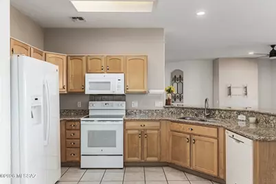 9735 N Wonderock Place, Tucson, AZ 85743 - Photo 16