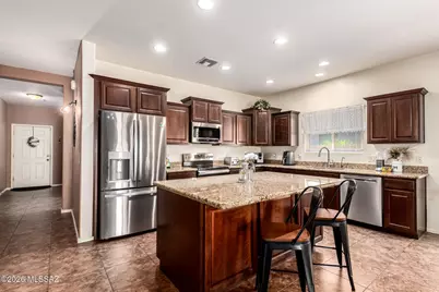 9016 W Hidden Saguaro Trail, Marana, AZ 85653 - Photo 4