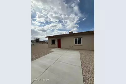 1605 N Yavapai Street #2, Tucson, AZ 85709 - Photo 1