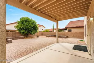 8952 E Rainsage St, Tucson, AZ 85747 - Photo 40