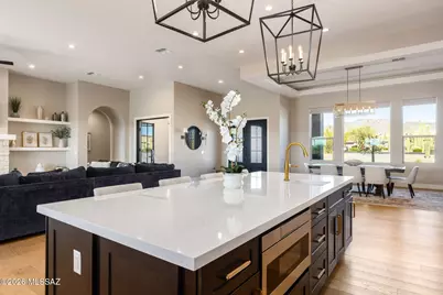 2725 N Megafauna Court, Tucson, AZ 85749 - Photo 6