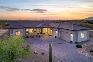 2725 N Megafauna Ct, Tucson, AZ 85749 - Photo 2