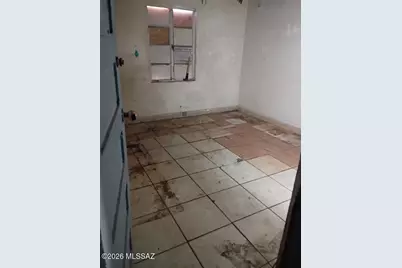 376 W President Street, Tucson, AZ 85714 - Photo 6