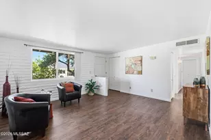 9332 E Trail Ridge Pl, Tucson, AZ 85710 - Photo 12