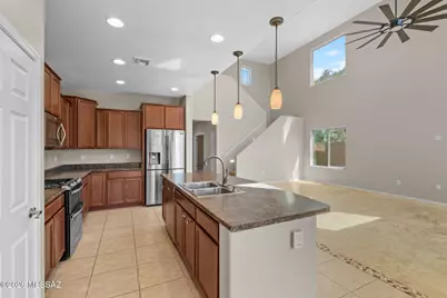10920 E White Sage Drive, Tucson, AZ 85747 - Photo 12