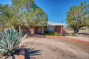 4455 E Whitman St, Tucson, AZ 85711 - Photo 2