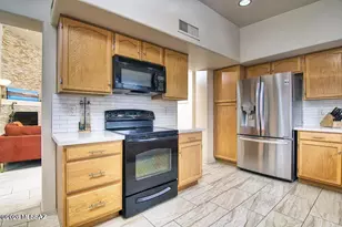 11360 N Palmetto Dunes Ave, Tucson, AZ 85737 - Photo 12