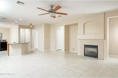 1111 W Montelupo Drive, Oro Valley, AZ 85755 - Photo 12