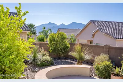 1111 W Montelupo Drive, Oro Valley, AZ 85755 - Photo 2