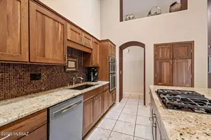 1600 E Sonoran Desert Dr, Tucson, AZ 85737 - Photo 14