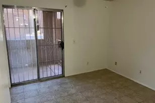 1810 E Blacklidge Dr, Tucson, AZ 85719 - Photo 6