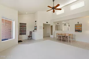 8647 N Little Oak Ln, Tucson, AZ 85704 - Photo 4