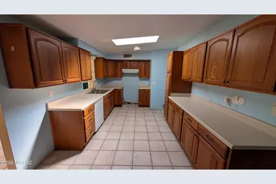 25 E Los Reales Road, Tucson, AZ 85756 - Photo 2