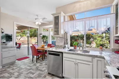 2379 E Nasturtium Street, Oro Valley, AZ 85755 - Photo 16