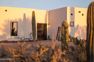 12175 W Dancing Raven Rd, Tucson, AZ 85743 - Photo 8