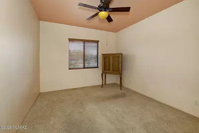 8674 S Triangle H Ranch Place, Vail, AZ 85641 - Photo 16
