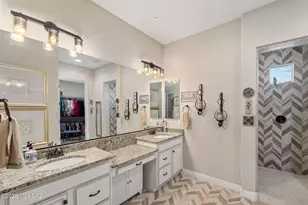2431 N Wychwood Ct, Tucson, AZ 85749 - Photo 14