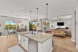 2431 N Wychwood Ct, Tucson, AZ 85749 - Photo 10